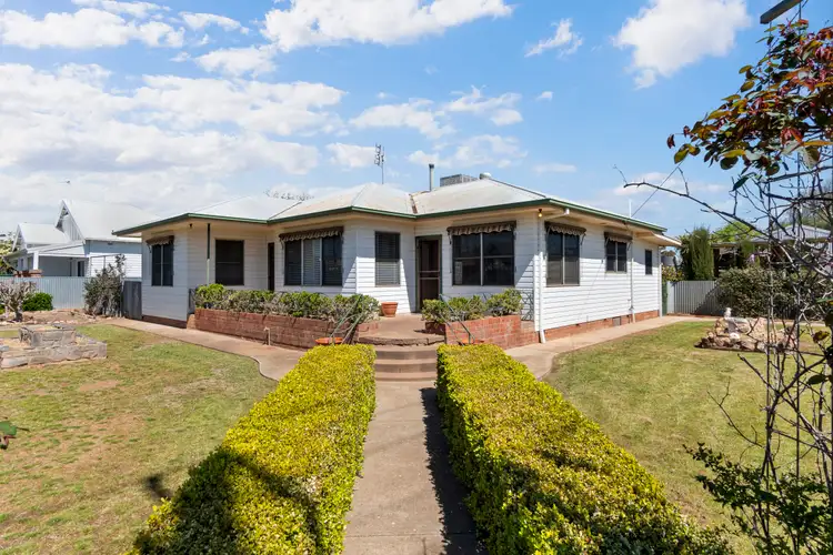 162 Crowley Street, Temora NSW 2666