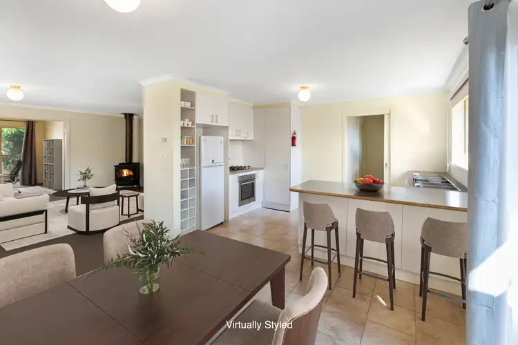 2/3 Bellview Court, Mansfield VIC 3722