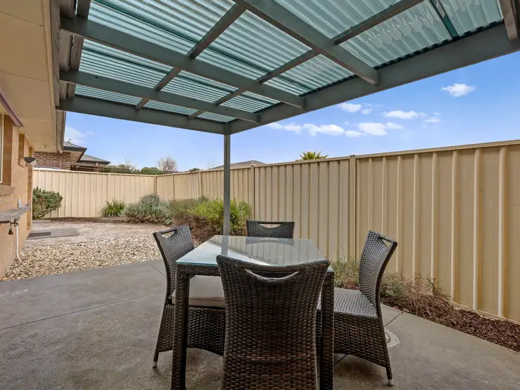 2/3 Bellview Court, Mansfield VIC 3722