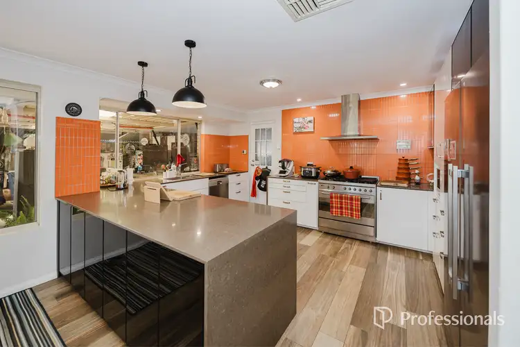 5 Drevon Place, Marangaroo WA 6064