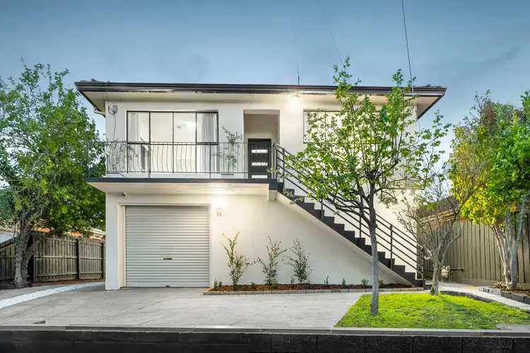 11 Olinda Avenue, Springvale VIC 3171