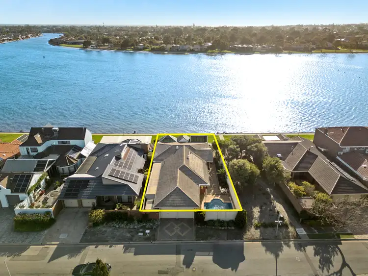 33 Lord Hobart Way, West Lakes SA 5021