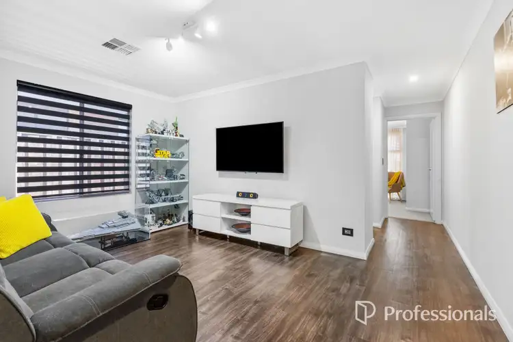 Sixth view of Homely house listing, 5 Aire Way, Ellenbrook WA 6069