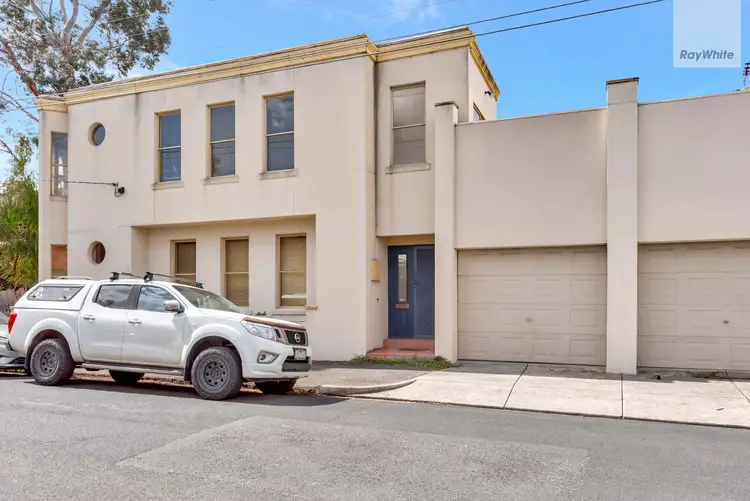 2A Davison Street