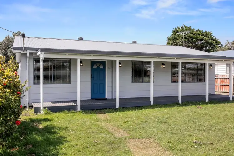 14 Elwood Avenue, Surf Beach VIC 3922