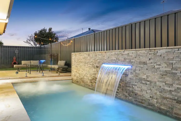 21 Deltaview Avenue, Haywards Bay NSW 2530