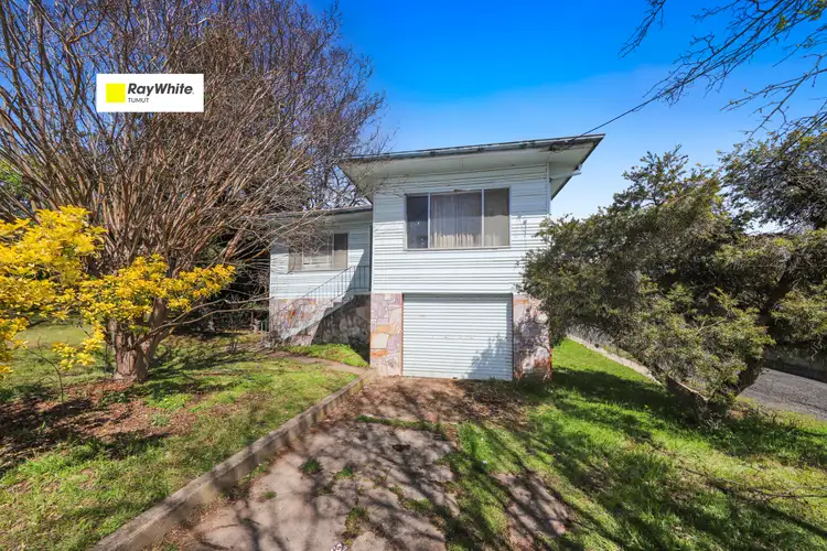 89 Simpson Street, Tumut NSW 2720