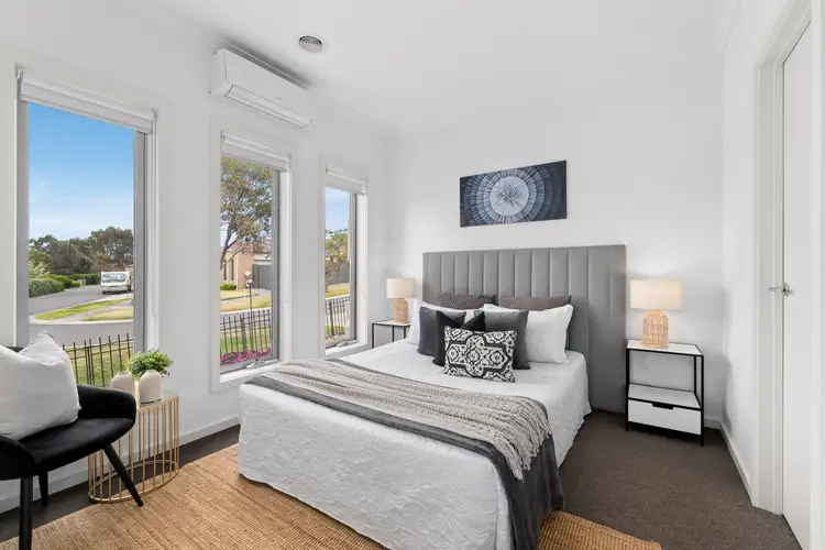 Fifth view of Homely house listing, 11 Leveque Loop, Craigieburn VIC 3064