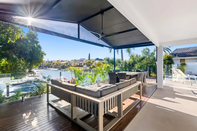 4 Aran Court, Sorrento QLD 4217