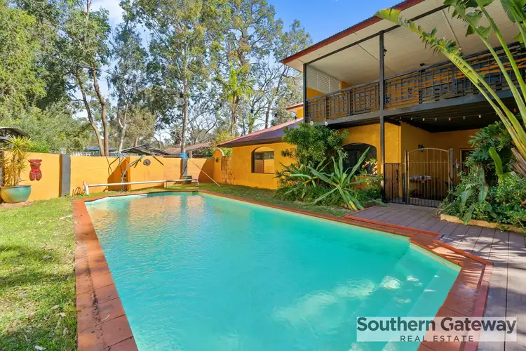 27 Silversmith Street