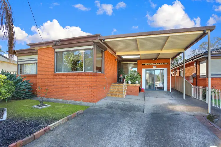 102 The Promenade, Guildford NSW 2161