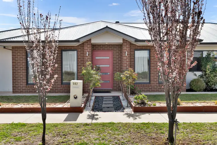 Second view of Homely house listing, 582 Walnut Avenue, Mildura VIC 3500
