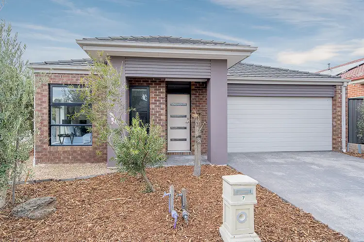 7 Pearce Way, Craigieburn VIC 3064