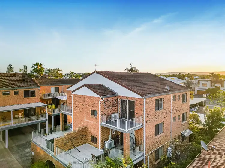 13/16 Madang Crescent, Runaway Bay QLD 4216