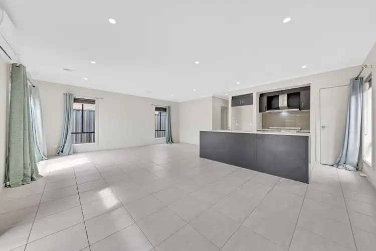 Third view of Homely house listing, 4 Willandra Boulevard, Harkness VIC 3337