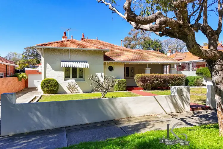 11 Woodroyd Street, Mount Lawley WA 6050