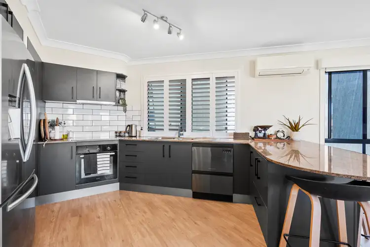 1/16 Thelma Avenue, Biggera Waters QLD 4216