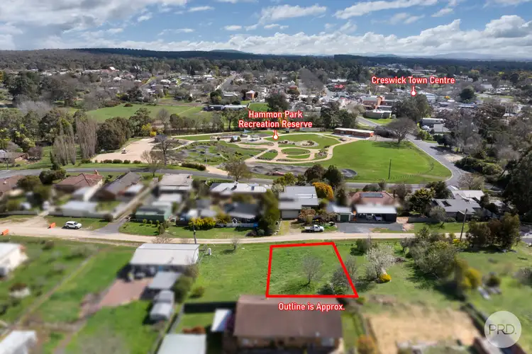 18 Rogers Street, Creswick VIC 3363