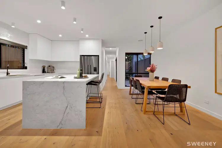 5a Eames Avenue, Brooklyn VIC 3012