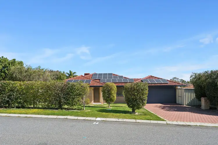 12 Cascade Close, Woodvale WA 6026