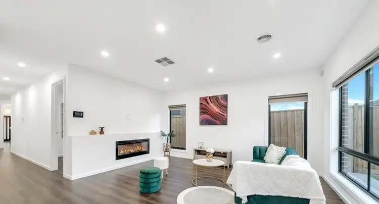 Fifth view of Homely house listing, 8 Kilcunda Drive, Truganina VIC 3029