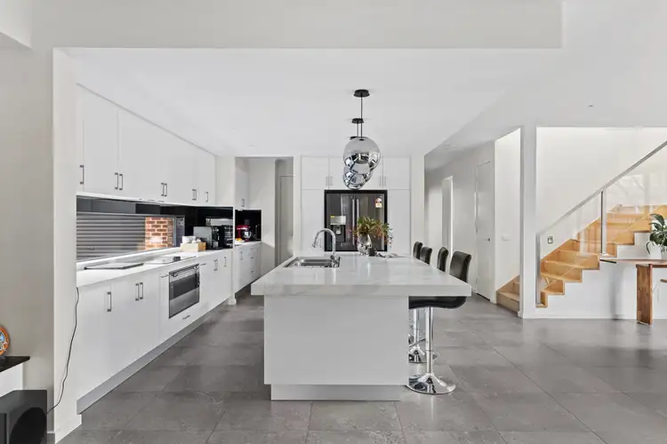 Second view of Homely house listing, 62 Bellavista Drive, Wollert VIC 3750