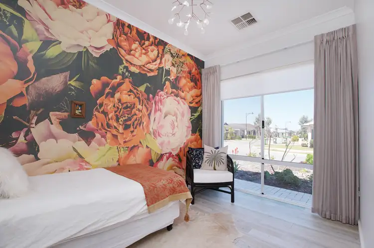 Second view of Homely house listing, 86 Sapphire Drive, Treeby WA 6164