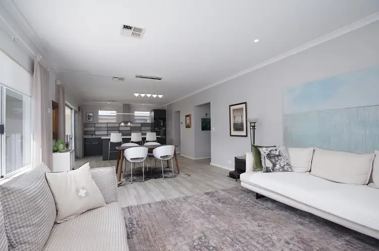 Sixth view of Homely house listing, 86 Sapphire Drive, Treeby WA 6164