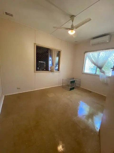 Third view of Homely semi-detached listing, 5B Pratt Court, Carnarvon WA 6701
