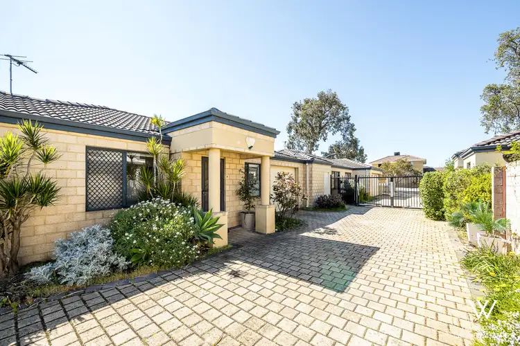 9/10 Leslie Street, Cannington WA 6107