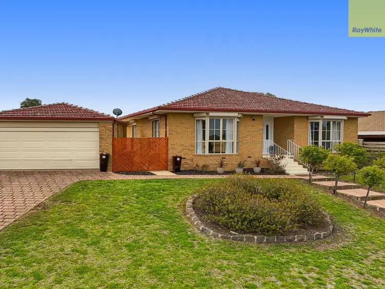 80 Underbank Blvd, Bacchus Marsh VIC 3340