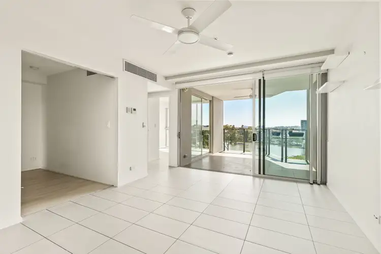 Third view of Homely apartment listing, 2BR/18 Thorn Street, Kangaroo Point QLD 4169