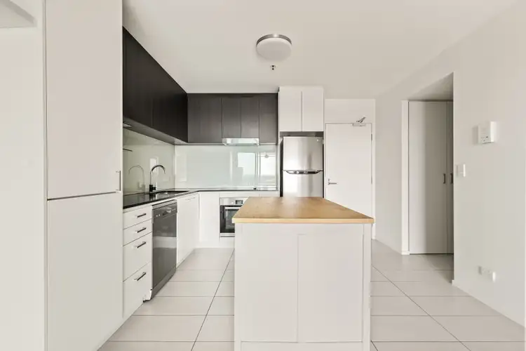 Fifth view of Homely apartment listing, 2BR/18 Thorn Street, Kangaroo Point QLD 4169