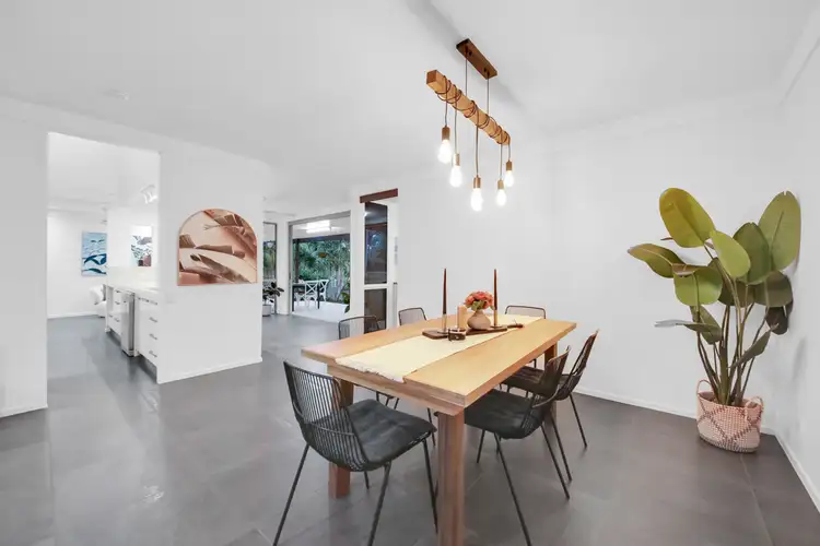 Fifth view of Homely house listing, 2 Henley Court, Robina QLD 4226