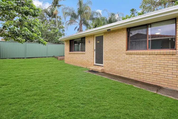 2/7 Tomkins Place, Southport QLD 4215