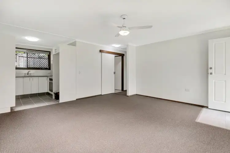 Second view of Homely semi-detached listing, 2/7 Tomkins Place, Southport QLD 4215