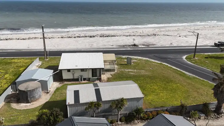 126 Marine Parade, Kingston Se SA 5275