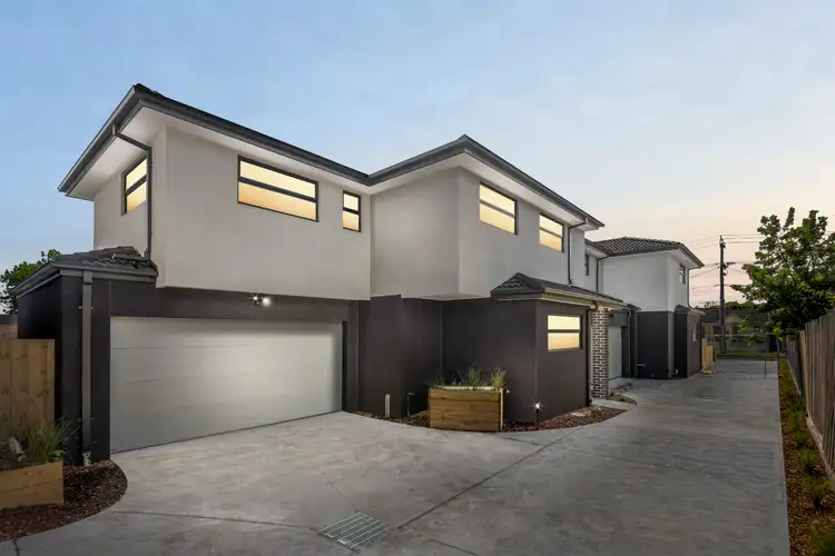 2/3 Lorna Street, Seaford VIC 3198