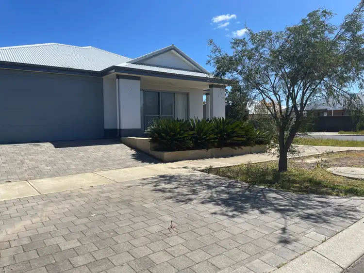 2 Bandol Street, Yalyalup WA 6280