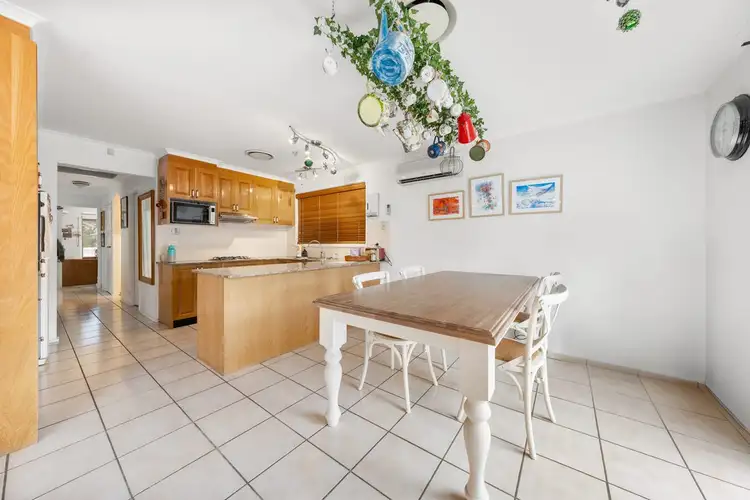 Fourth view of Homely house listing, 2 Garreffa Close, Edensor Park NSW 2176