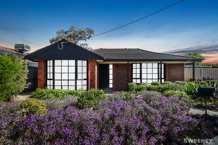 14 Sturrock Court, Altona Meadows VIC 3028