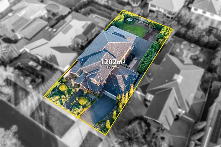 25 Parkside Rise, Craigieburn VIC 3064