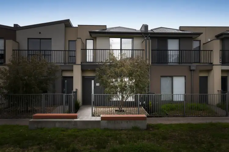 19 Tarlo Court, Craigieburn VIC 3064