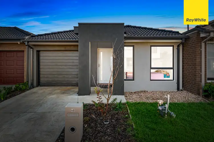 40 Shelterbelt Avenue, Weir Views VIC 3338