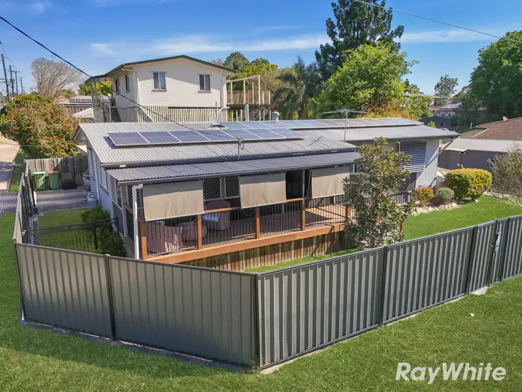 17 Bridge Street, North Booval QLD 4304