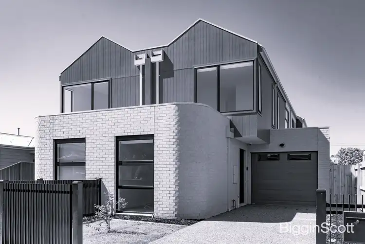 44 Angus Avenue, Altona North VIC 3025