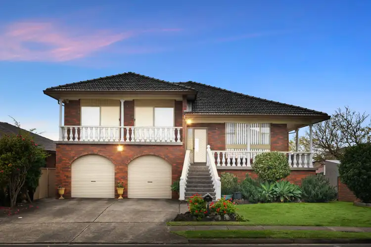12 St Kilda Street, St Johns Park NSW 2176
