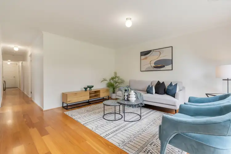 Seventh view of Homely house listing, 29 Chelsworth Loop, Craigieburn VIC 3064