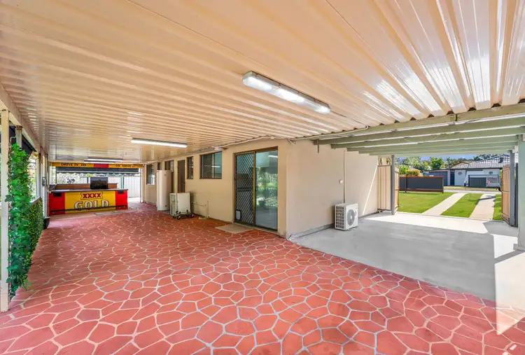 14 Forestwood Street