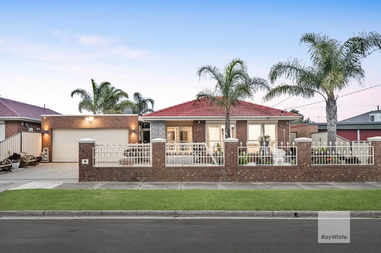 Main view of Homely house listing, 31 Trentham Drive, Gladstone Park VIC 3043